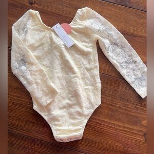 Baileys Blossom Boutique Elegant Cream Lace One Piece size 2t